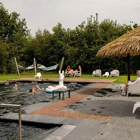 Luxe 2 Persoons Met Hottub אתר קמפינג