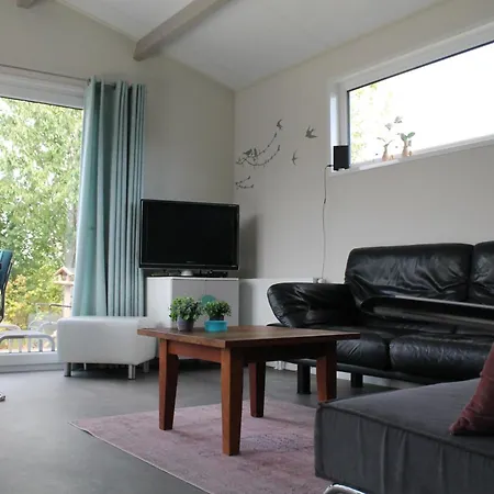 Luxe 2 Persoons Met Hottub Campsite Teuge